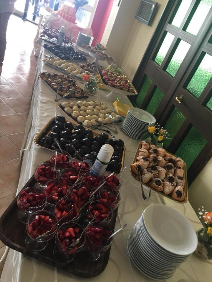 פאולה Hotel Il Castello מראה חיצוני תמונה